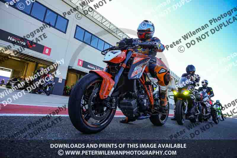 cadwell no limits trackday;cadwell park;cadwell park photographs;cadwell trackday photographs;enduro digital images;event digital images;eventdigitalimages;navarra;no limits trackdays;peter wileman photography;racing digital images;trackday digital images;trackday photos